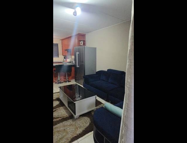 2 BEDROOM TOWNHOUSE FOR SALE IN BIRCHLEIGH